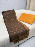 Louis Vuitton Monogram Knit Wool Scarf - Image 6