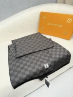 Louis Vuitton Petit Damier Knit Wool Scarf - Image 7