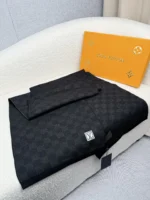 Louis Vuitton Petit Damier Knit Wool Scarf - Image 7
