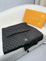Louis Vuitton Petit Damier Knit Wool Scarf - Image 6