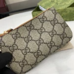 Gucci GG Emblem Card Holder 819113 - Image 6