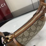 Gucci GG Emblem Hobo Bag 820696 - Image 6