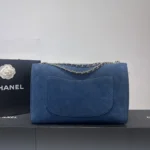 Chanel MaxiC Handbag - Image 6