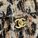 Chanel 26A Leopard Tweed Flap Bag 32cm - Image 6