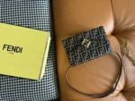Fendi Baguette FF Chain Bag 21cm - Image 6