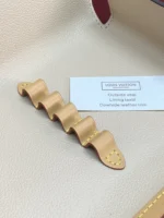 Louis Vuitton Monogram Infrarouge Brush Set Pouch 17cm - Image 6
