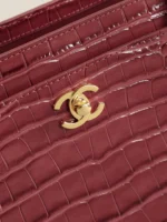 Chanel 26S Cerf Tote Bag Crocodile Embossed 39cm - Image 6
