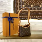 Louis Vuitton Nano Carryall Monogram M2A711 - Image 6