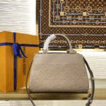 Louis Vuitton Avenue PM Monogram Empreinte M25577 - Image 6