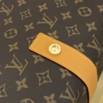 Louis Vuitton Jet Lag MM Messenger Bag M2A655 - Image 7