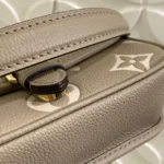 Louis Vuitton Monogram Empreinte Pochette M83300 - Image 7