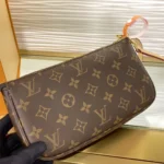 Louis Vuitton Pochette Monogram M40712 - Image 7