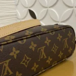 Louis Vuitton Lineup BB Monogram M28423 - Image 7