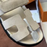 Hermès Chypre Sandal - Image 7