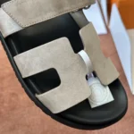 Hermès Chypre Sandal - Image 7