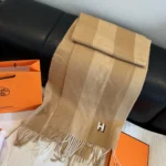 Hermès H Logo Reversible Lambswool Scarf - Image 6
