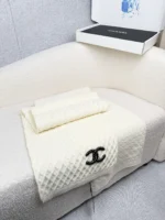 Chanel CC Quilted Knit Scarf - Image 7