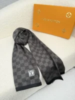 Louis Vuitton Petit Damier Knit Wool Scarf - Image 8
