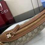 Gucci GG Emblem Top Handle Bag 815409 - Image 7