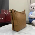 Gucci GG Emblem Bucket Bag 848881 - Image 7