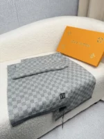 Louis Vuitton Petit Damier Knit Wool Scarf - Image 7