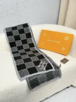 Louis Vuitton Damier Heritage Knit Wool Scarf - Image 7