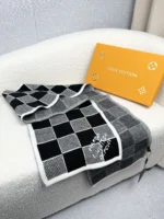 Louis Vuitton Damier Heritage Knit Wool Scarf - Image 7
