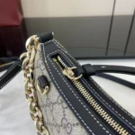 Gucci GG Emblem Hobo Bag 847447 - Image 7