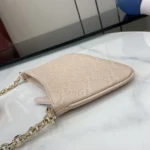 Gucci GG Emblem Shoulder Bag 815278 - Image 7