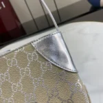 Gucci GG Emblem Shoulder Bag 820696 - Image 7