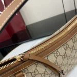 Gucci GG Emblem Shoulder Bag 847449 - Image 7