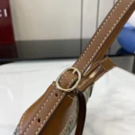 Gucci GG Emblem Hobo Bag 820696 - Image 7