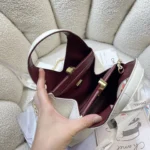 Chanel 26A Métiers d'Art Triangle Hobo Bag 32cm - Image 7