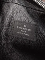 Louis Vuitton Damier Graphite Toiletry Pouch Small 21cm - Image 7