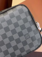Louis Vuitton Damier Graphite Toiletry Pouch Large 26cm - Image 7