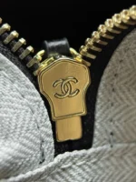 Chanel Handbag 24.5cm - Image 7