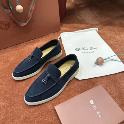 Shoes collection image