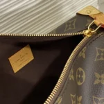 Louis Vuitton Monogram Bag M46358 - Image 8