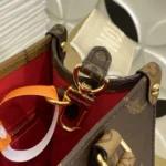Louis Vuitton OnTheGo PM Monogram Reverse M46373 - Image 8
