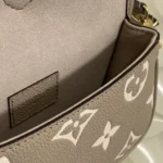 Louis Vuitton Monogram Empreinte Pochette M83300 - Image 8