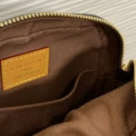Louis Vuitton Danube Crossbody Bag Vintage M14013 - Image 8
