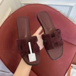 Hermès Oran Sandal - Image 8
