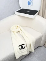 Chanel CC Quilted Knit Scarf - Image 8