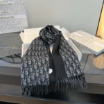 Dior Oblique Reversible Cashmere Scarf - Image 9