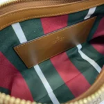 Gucci GG Emblem Shoulder Bag 847450 - Image 8