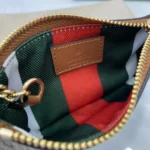 Gucci GG Emblem Card Holder 819113 - Image 8