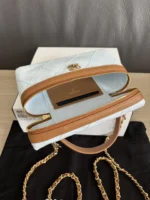 Chanel Two-Tone Vanity Case with Chain - Image 8