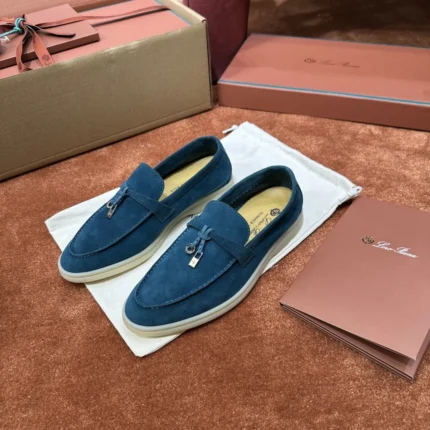 Shoes collection image
