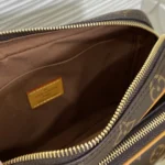 Louis Vuitton Nil Messenger Bag Vintage M14016 - Image 9