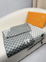 Louis Vuitton Petit Damier Knit Wool Scarf - Image 9